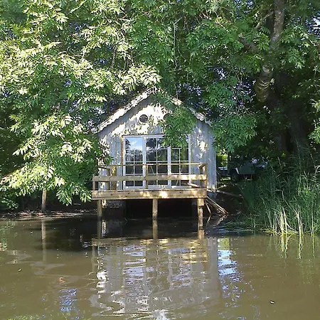 בית נופש La Sur L'eau *