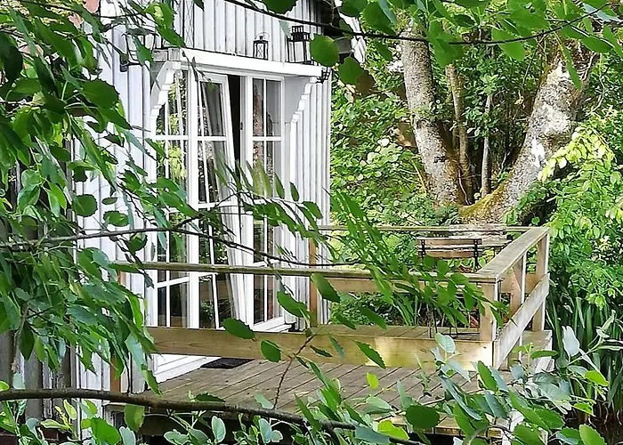 La Sur L'eau Holiday home *
