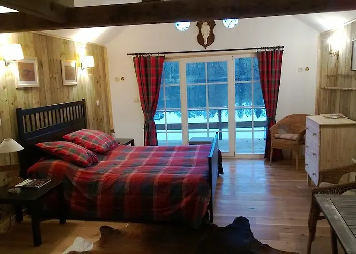 Holiday home La Sur L'eau Cul-des-Sarts